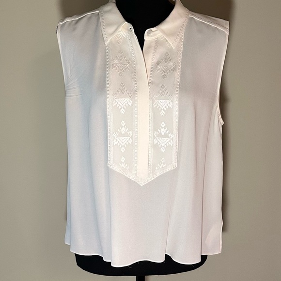 KOBI HALPERIN Genevieve Eyelet Accent Linen Blend Button-Up Shirt - Picture 3 of 8